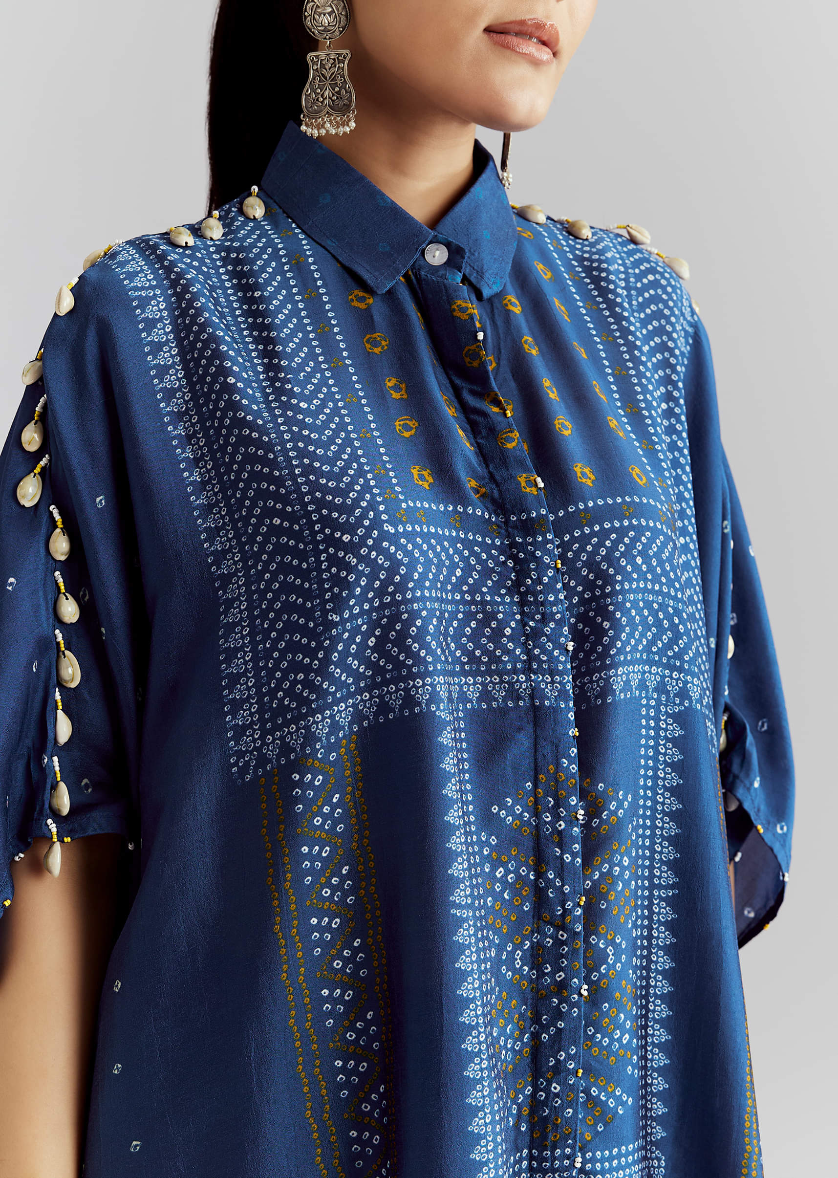 Blue Silk Kaftaan Kurta Set With Bandhani Print