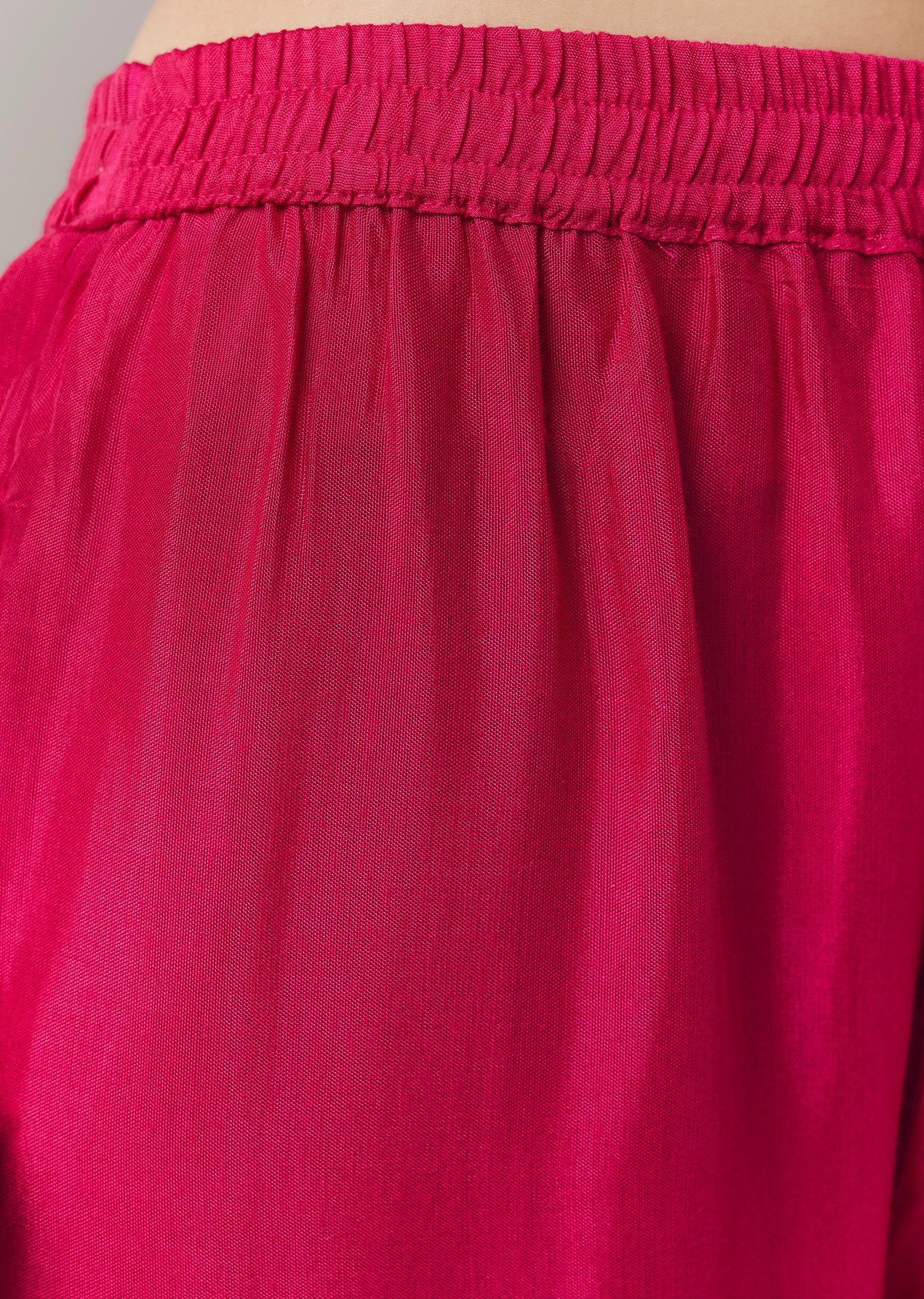 Pink Kaftan Kurti In Bandhani Print With Gotta Work