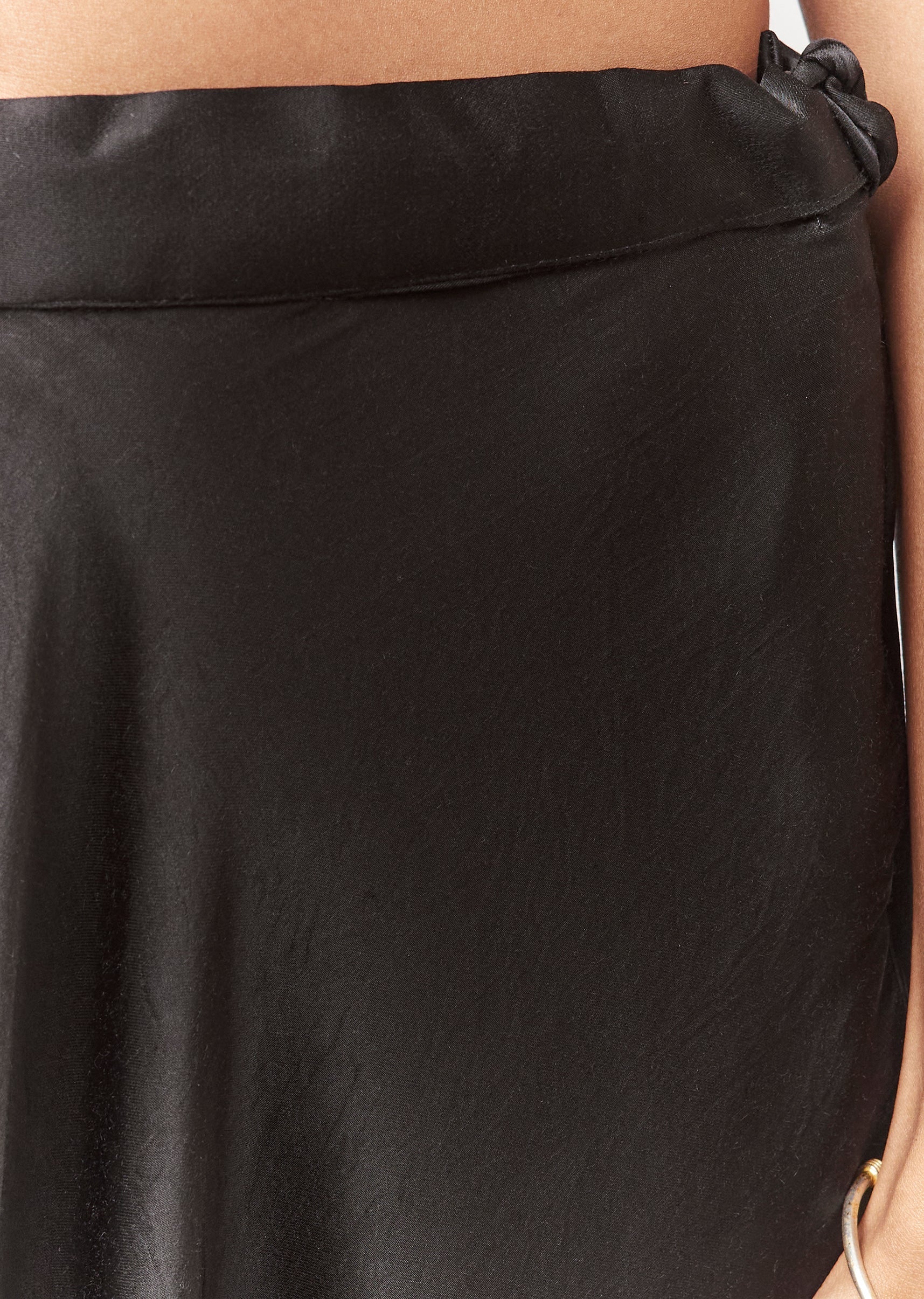 Black Mirror And Cutdana Work Cape Set With Palazzo