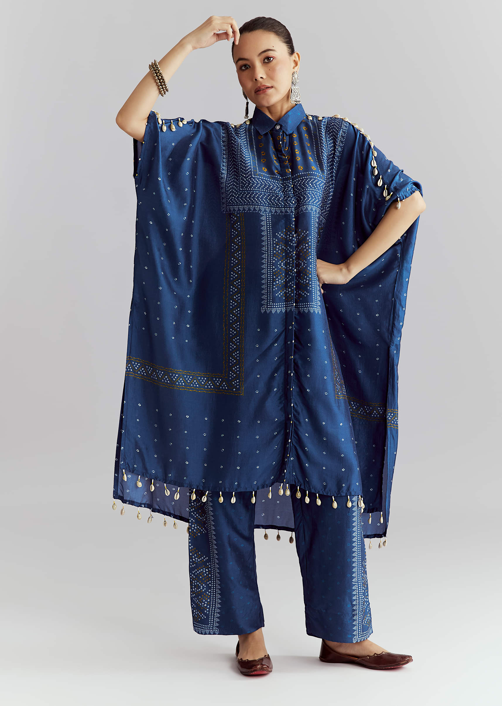 Blue Silk Kaftaan Kurta Set With Bandhani Print