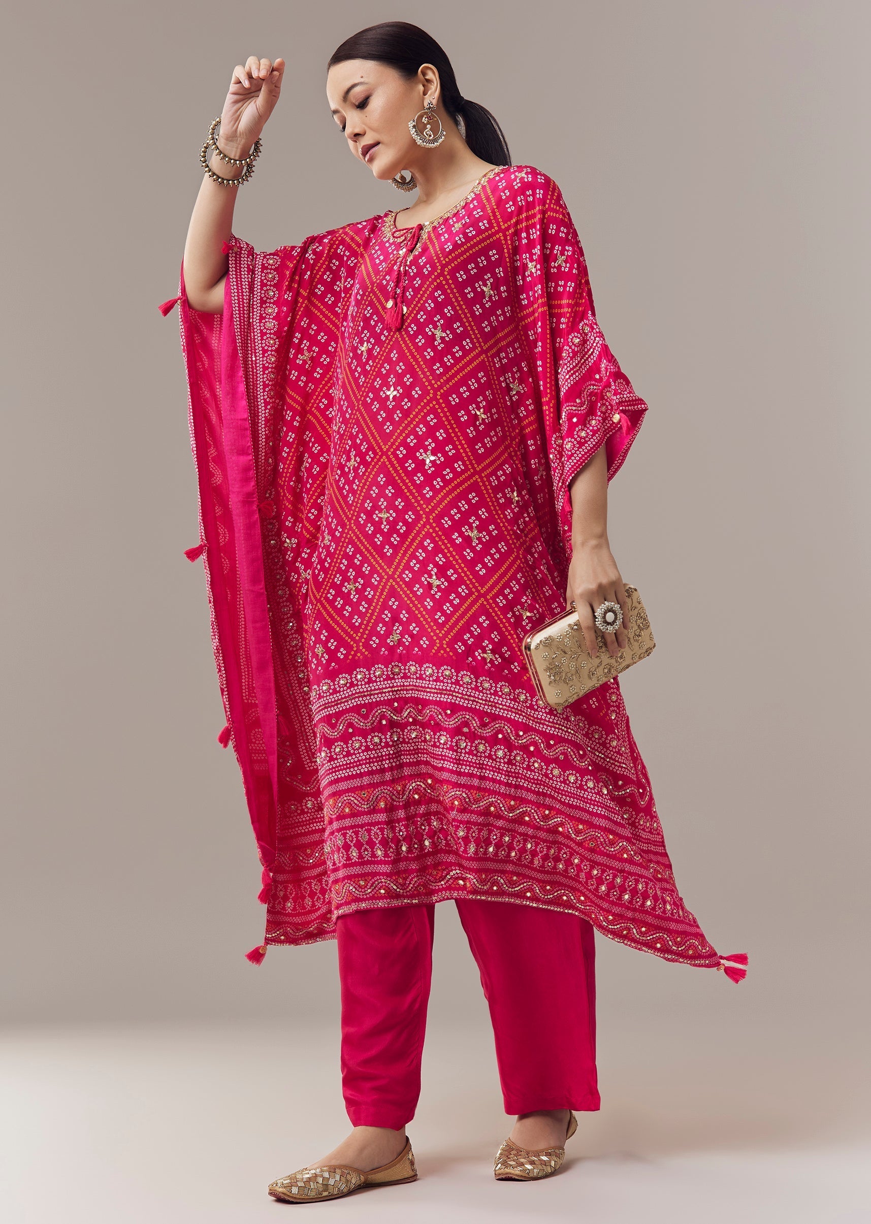 Pink Kaftan Kurti In Bandhani Print With Gotta Work